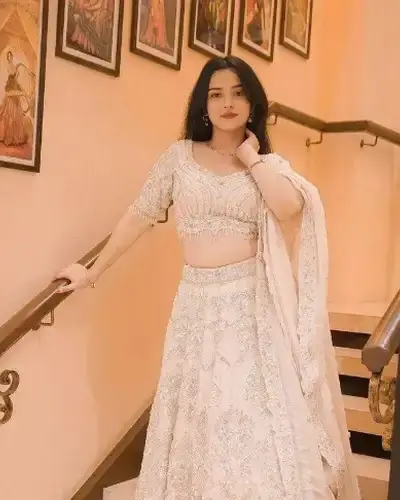Escort Arambag